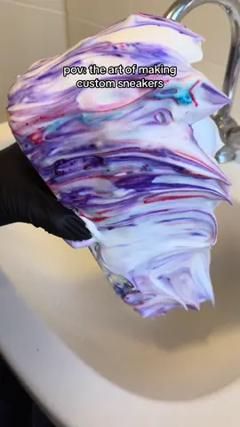 Would you consider custom sneakers ‘Art’ ? #customsneakers #art #fabiocreatez 