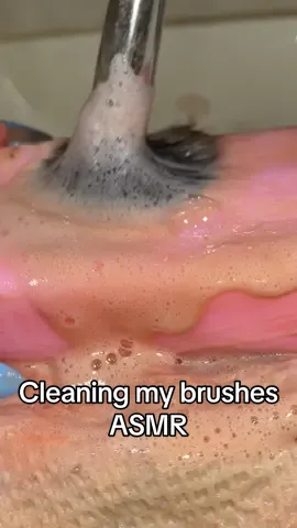 How often do you clean your makeup brushes? 😬 #satisfyingsounds #asmr #brushcleaning #CleanTok #makeupremoval 