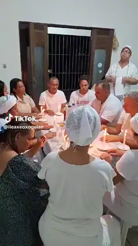 Já participaram de mesa branca? Nos conte sua experiência. #espirutualidade #alankardec #umbanda #umbandadearuanda #candomblé 