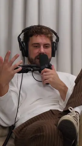Long-distance relationships (Episode 712) #nickviall #viallfiles #podcast #Love #dating #datingadvice #relationships #longdistancerelationship #commitment 