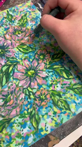 My process of making it up as I go 😌 #ktscanvases #drawwithme #artistsoftiktok #oilpastels #oilpasteldrawing #floralpattern #floralart #florals #abstractart 