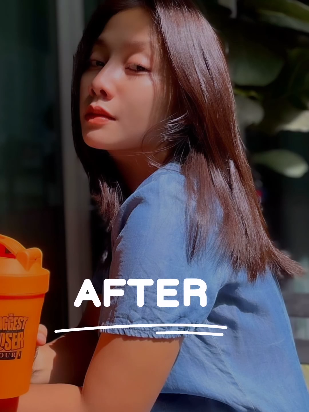 Dah masuk bulan Ramadan, tak sabar nak balik kampung larrrr~ 🌙 ✨ Bagi korang yang nak tutup uban dengan cepat & jimat masa, cuba tengok sharing @shakillakhoriri dalam video ni! 👉 Pakai Bigen Cream Color dari Hoyu, paling simple and mudah, tak perlu Pre-Mix, tekan dan terus sikat macam biasa! Buat dekat rumah 30 min dah siap color naik. Layan lah video ni tengok cara applynya macam mana! 🥰 🛒 Produk Hoyu Telus Air & Muslim Friendly so nak beli boleh beli terus di AEON Store, AEON Wellness, Caring, Guardian, Watsons, famasi-famasi terdekat, atau secara online di: 🔗 Official Store: https://hoyu.com.my/ 🔗 Shopee: https://shopee.com.my/hoyu.my 🔗 Lazada: https://www.lazada.com.my/shop/hoyu #HoyuMalaysia #BOP #OnePush #BigenCreamColor #haircoloringDIY #hoyumy #CoveringGrayHair #TutupRambutPutih #Uban #TelusAir