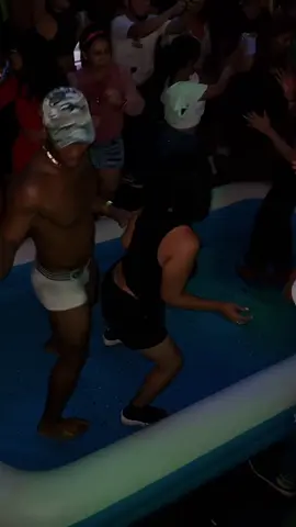 Todos los miércoles show temáticos para ellas #striper 🔥 Ingreso libre 🆓 Música variada 🎶 