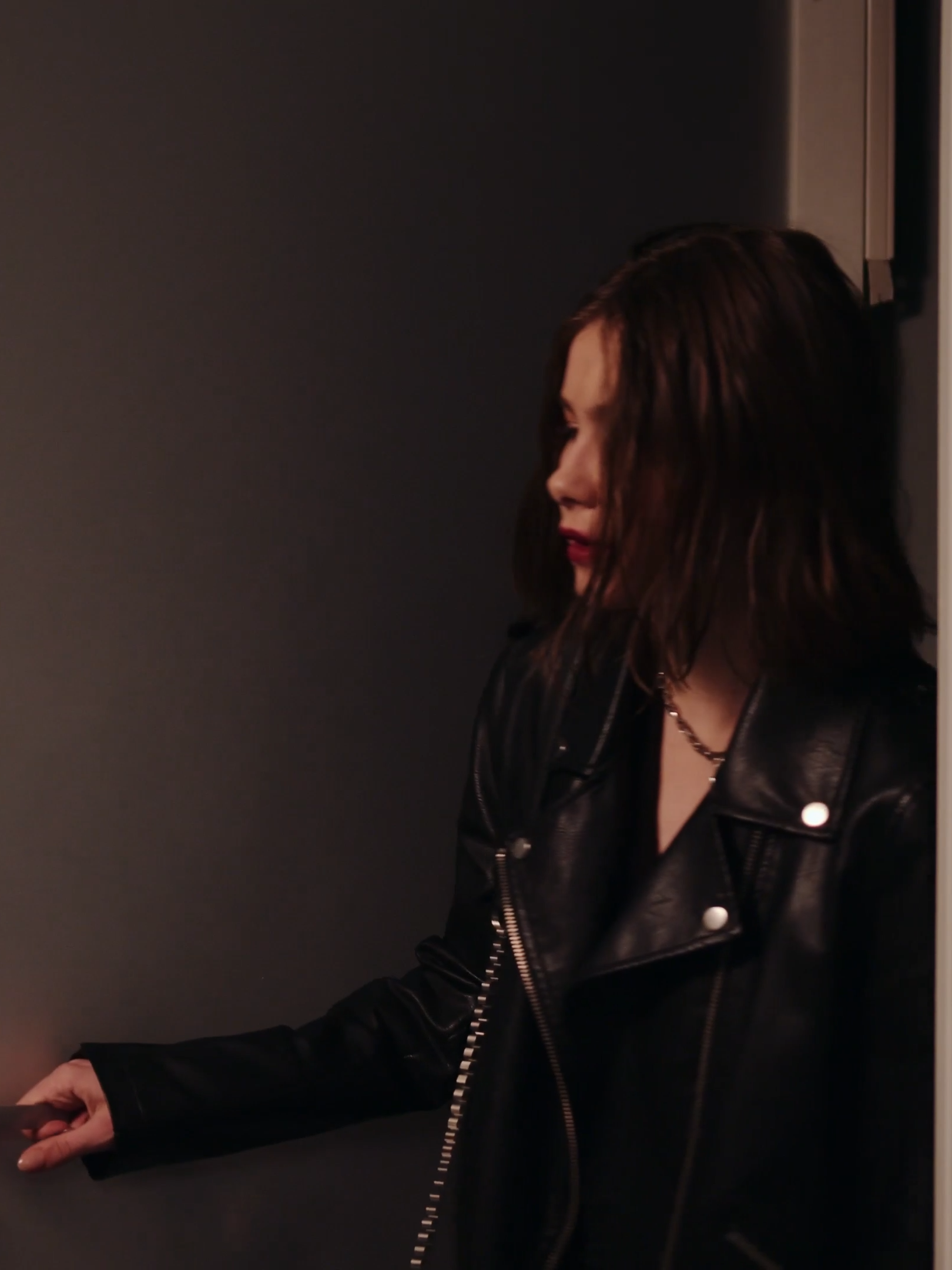 xNotStock 16 / Tired Young woman, wearing black leather jacket, back home after a party / #stock  #video  #woman  #girl  #leather  #jacket  #fashion  #fashiontiktok  #Home #walk #chic  #inside #foryou  #fyp  #foryoupage  #walking #tired #party