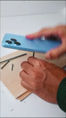 Hammer nails with realme Note50!  #realmeNote50 #realme 