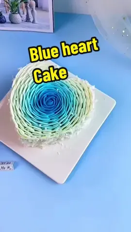 Blue heart cake #cakedecorating #fyp #cakesoftiktok #heartcake#blueheartcake