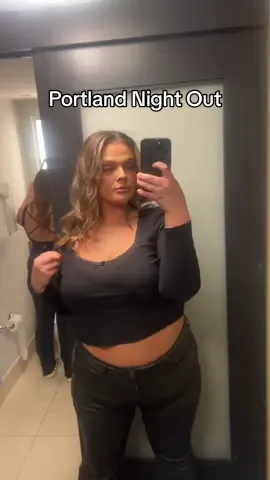 One thing about me is im gonna forget to post the vlog 🫠 this night ended….. questionably 🥲😂 iykyk #portland #portlandnightlife #nightout #grwm #Vlog 