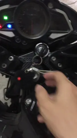 Ta bonito ☺️ #parejabiker🔥🏍️ #parejasgoals #pareja ##motorcycle  #bikerlife #bikerboy #biker #motorbike #motovlog #moto  #motolife   #pulsar #ns200 