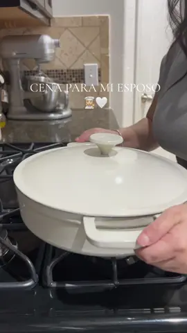Feliz jueves amigasss 🫶☺️ ya cenaron?? 💕 #cocinaconmigo #cenaparamiesposo  #dinner #fyp #fypシ #mexicanrecipe #sahm #mexicantiktok #latinastiktok #husbandwife #EasyRecipe #mexicana