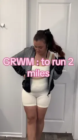 Im not perfect nor have the perfect body but feeling myself anf feeling pretty makes your day 10x better 💓🙏🏼 #MentalHealth #MomsofTikTok #momlife #grwm #Running #runner #mileruns 
