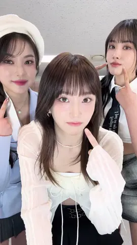 💕LOOK AT ME💕 #STAYC #스테이씨  #Sumin #수민  #ISA #아이사  #Yoon #윤 