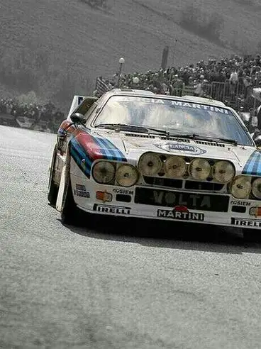 #rally #rallye #rallycar #groupb #lancia #audi #lanciarally037 #audisportquattro #audisport #cars #cartok #carsoftiktok #fyp #foryou #race #racecar #rallylegend 