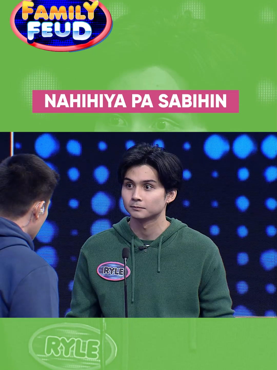 Okay lang 'yan, @rylepaolotan! #youlol #gmanetwork #gma #familyfeud #familyfeudph #familyfeudphilippines #familyfeudfunny #dingdongdantes #fyp