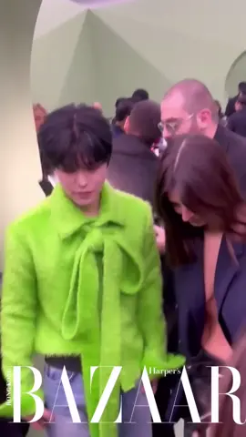 видео Сынмина с Эмили Ратаковски с модного показа LOEWE💚 #SENGMIN #fypシ #straykidsstay #STRAJLIX #fyp #глобальныерекомендациисрочно #straykidsedit #straykids #lovestay #STRAYKIDS #стрейкидс #рекомендации #recommendations #глобальныерекомендации #STRAYKIDS #sengminstraykids #сынминлучший