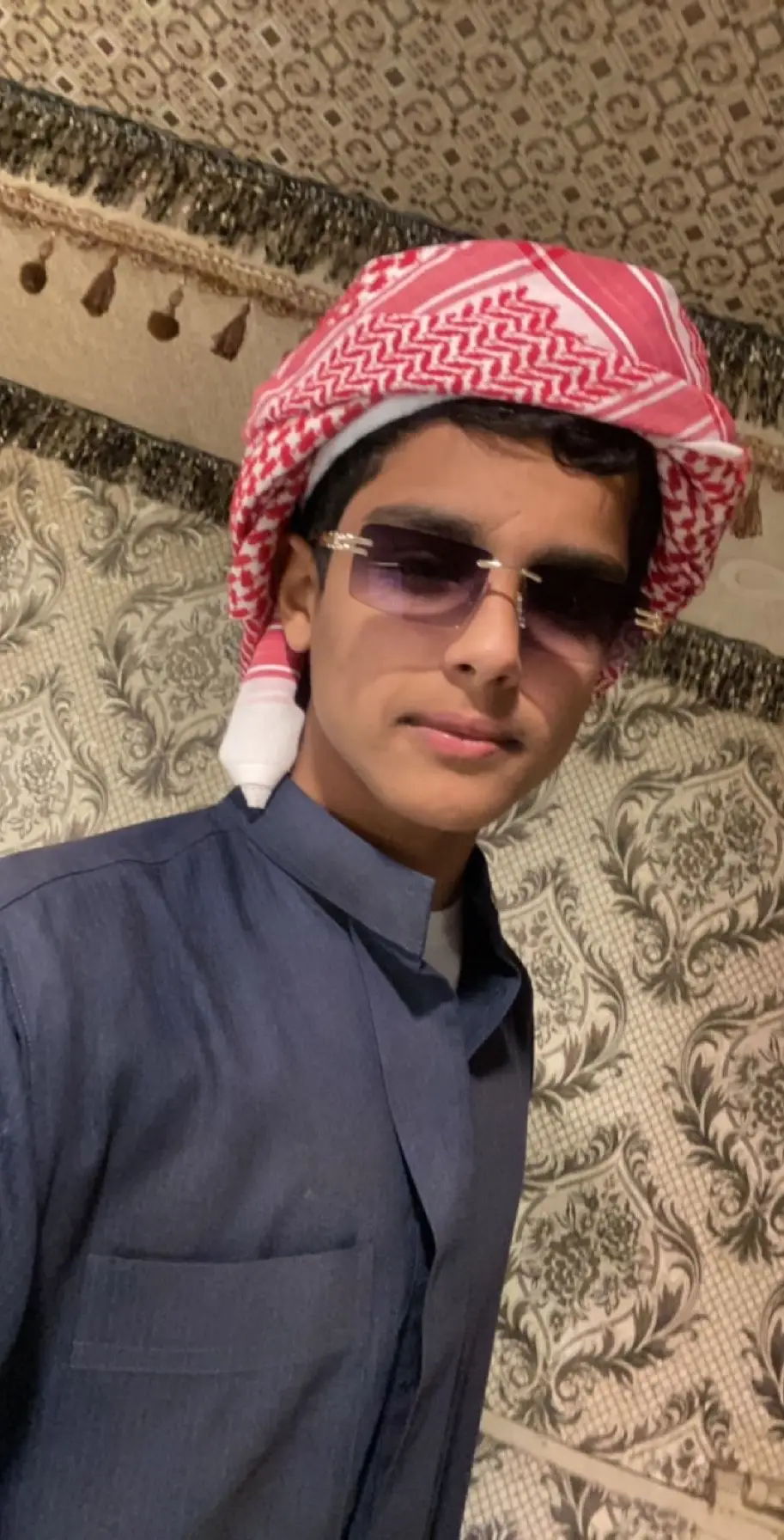 وأقفيت وانا اكبر من التبريد والعذر السمين.).              اكسبلورر__رماحح__سعدد.🌷