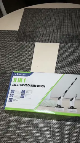 #electricbrushcleaner #cleaninghacks #cleaningtips #cleaningtools 
