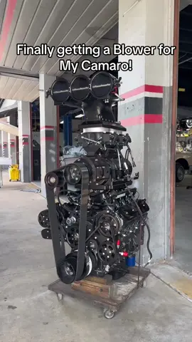 Replying to @Cryptic- on warzone Blower for the Camaro! im going to need Motor suggestions ASAP 🏎️💨 #musclecar #v8 #blower 