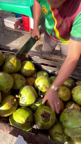 Kuya, isang Buko nga po 😂😂 #fyp 