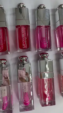 Lip oil de dior 😮‍💨🎀✨🫶🏽🔝 #dior #diorbeauty #makeup #lipoil #lovebeautycosmetics 