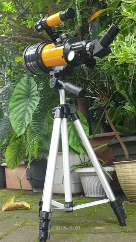 Rekomendasi telescope antariksa 150x zoom profesional. Pilih kurir kargo agar biaya ongkir menjadi murah/gratis. Jangan pengiriman standar/regular, karena jatuhnya jadi mahal. . #teropong #telescope #teleskop #teropongbintang #teropongbulan #teropongjarakjauh #produkunik #gadgetshop #amankancuanramadan #ramadanekstraseru #celimolas 