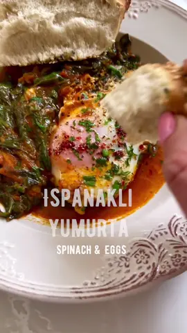 Ok, what are you having for breakfast, lunch or dinner today, because I think Ispanaklı Yumurta (Spinach and Eggs) is the perfect recipe for any time of the day and one of the bonus recipes chosen for #JamieOliversCookbookClub - Full recipe is in #MelizsKitchen and on the @Jamie Oliver website. Happy Saturday!  #MelizCooks #Ispanak #Yumurta #IspanalıYumurta #Spinach #eggs #quickrecipe #EasyRecipe #saturday #weekend #delicious #pleasemakeit 