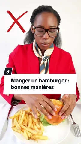 Comment manger un hamburger avec élégance et bonnes manières ?  . . . . . #femmeselegantes #bonnesmanières #bonnesmanières🇫🇷 #apprendrelesbonnemanieres #elegance #elegancefrance #bonnesmanieresfrancaises 