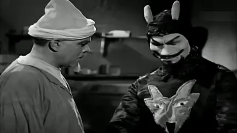 يا سحلوب يا دحلوب هات المطلوب الواحد محتاج لعصاية زي دي دلوقتي