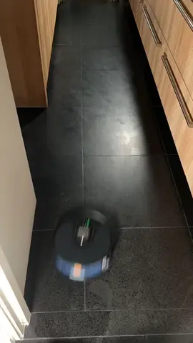 Mega Sale Automatic Mopping Floor Cleaner Robot, Rechargeable Dry and Wet Mopping