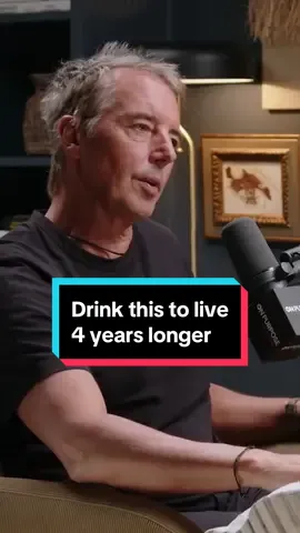 Drinking green tea at least 3 times a day can add 4 years to your life expectancy.  (via @Jay Shetty) #bluezones #longevity #longevitydiet #diet #health #greentea #herbaltea #tea #antiaging #aging #healthydiet