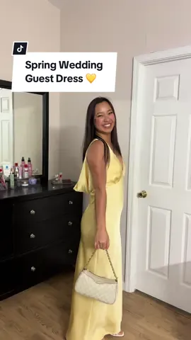in love with this abercrombie dress #abercrombie #weddingguestdress #dress #springdress #springhaul #springsale 