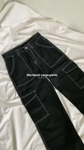 white stitch cargo>>> #fyp #pantsrecos #whitestitchcargo #viral #pantsrecommendation #fypシ #tiktokshop 