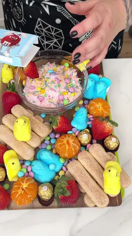 The best easter dip! #easter #coolwhip 