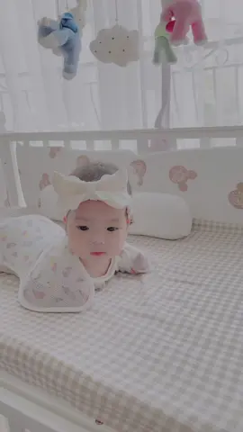 Món đồ không thể thiếu trong mùa hè này các mom ơii #nhộngchũn #baby #fypシ #viral #xuhuong #xuhuongtiktok #tựngủ #chũn #easy #chũnquấnchobé #nuôicondungcach 