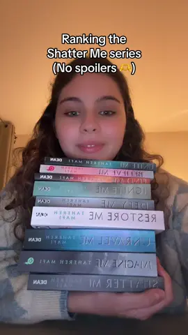 Please read this series 😭💖 #BookTok #booktoker #shatterme #readersoftiktok #bookseries #aaronwarner #julietteferrars #kenjikishimoto #taherehmafi #adamkent #unravelme #igniteme #restoreme #defyme #imagineme #ranking #rankingbooks #bookranking #bookrecommendations #bookreview 