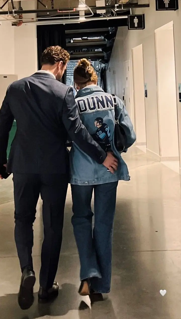 our boy has been taken 🥹 ⠀⠀⠀⠀ ⠀ ⠀⠀⠀⠀⠀⠀⠀ ⠀ ⠀⠀⠀⠀⠀⠀⠀ ⠀ ⠀⠀⠀| #vincedunn #dunn #vincedunnedit #vincedunn29 #vincedunntwitch #hockey #NHL #seakraken #seattlekraken #hockeygirlfriend #vincedunnhockey #vincedunngirlfriend #danielladirenzo 