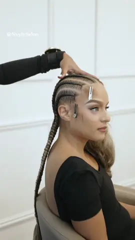 You ask, I deliver!!  My Online Stitch Braiding Class has officially launched and available for purchase! 🤍 Teaching has become a new passion of mine and I hope that my online class helps people from all over the world enhance their stitch braids with the knowledge I've obtained over the years. Seven years of learning new techniques, testing products, and creating the neatest braids ever, will ALL be taught in just a one hour video! It's time to invest in your craft and take that leap of faith this year. It all starts with you! You will learn: Parting Molding Stitching Feeding Hair Edges Blending & more! #fyp #fypシ #braidertips #bostonbraider #braidstutorial #stitchbraids #braidingclassboston #braidingclass #stitchbraidstutorials #braidsboston #bostonbraids 