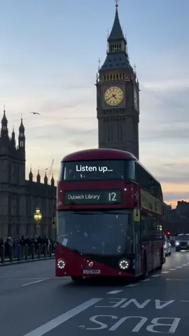 Listen up… This is London baby 🫶🇬🇧 #fyp #foryou #london #traveltiktok #visitlondon #visituk #londonlife #travellondon 