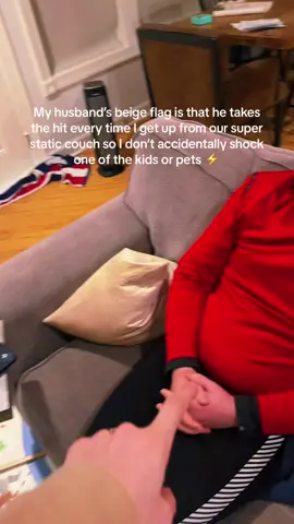 Truly taking one for the team. #beigeflag #couples #funny #marriedlife #husbands #husbandsoftiktok 