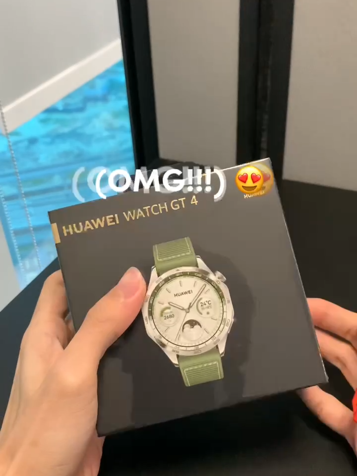 Obsessed with my new #WatchGT4! Unboxing this beauty and I'm already loving its sleek design. But the real star of the show is its health tracking features!  From heart rate monitoring to sleep tracking, it's got everything I need to stay on top of my well-being. ✨ Can't wait to explore all it has to offer! #Huawei #HealthTech #FitnessGoals #huawei #fyp #philippines #smartwatch