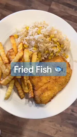 Fried fish dinner 🐟 #dinner #fyp #cookwithme #cooking #cook #DinnerIdeas #dinner #fish #fried #friedfishrecipe #hou 