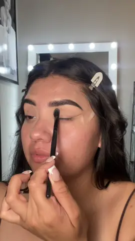 Using the new @hudabeauty creamy obsession eyeshadow palette in neutral brown 🤎  Mascara @hudabeauty  Liner @hudabeauty  @Huda Beauty   #makeup #hudabeauty #obsession #eyeshadow #neutralmakeup #mua 