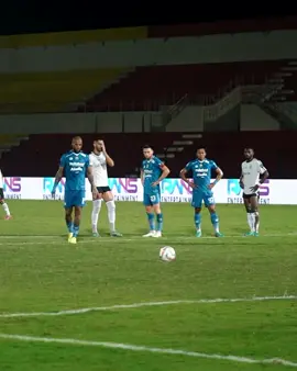 tendangan penalty dds tadimalam dengan ciri khasnya🥶🥶 ll +pargoynya yang tidak asing 🔥🔥 #persibbandung #daviddasilva #predator #briliga1 #persibjuara🤲💙🐯 #ppppppppppppppppppppppp #pppppppppppppppppppppppppppppppppppppppp #yfpシ 