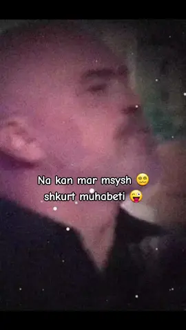 Te tjerët: Qysh hala ske gjet nuse a? Mu qe mkan bo magji 🧙‍♀️