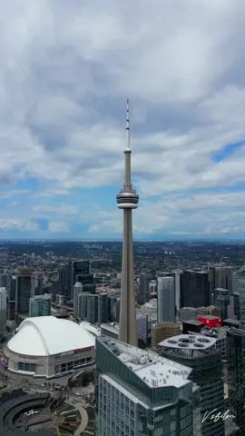 Toronto from different perspectives  Can you identify each location? Comment below ⬇️ 🎥: @v.s.film 📍 Toronto, Canada . . . . . #toronto #canada #torontoskyline #cntower #torontolove #torontolife #thesix #tdot #aerialviews #explorecanada #cityscape #torontovideographer #cinematic #soundfx #angles #perspective #streetsoftoronto #dailyhiveto #yyz #explore #blogto #curiocitytoronto #explorepage #drone #dronereels #fyp #dronepilot #dronevideo #dji #djimini3pro 