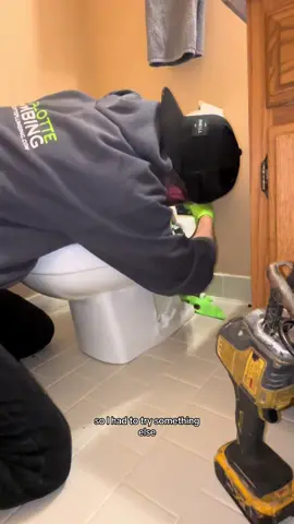 Removing a 1000 year old toilet tank #plumbing #plumber #plumbinglife #plumbinglife #plumbersoftiktok #bathroom #bathroommakeover #toilet #toiletclean #toilettok #toiletrepair #plumbingrepair #plumbingtok #DIY #fyp #foryou #serviceplumber #theconservativeplumber 
