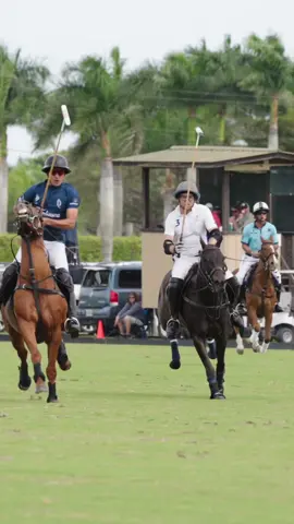 Go Tomas!! @tomas_panelo  La Dolfina playing Clearwater polo team today!  🎥 by @prensapolo  #polo #poloteam #poloplayer #pololife #polosport #instapolo #pololife #horsesofinstagram 