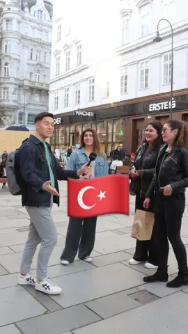Turkish people love their language 🇹🇷🥰 Whats your favorite langauge ?! #turkish #vienna #stephanplatz #austria #turkiye #japan #japanese 