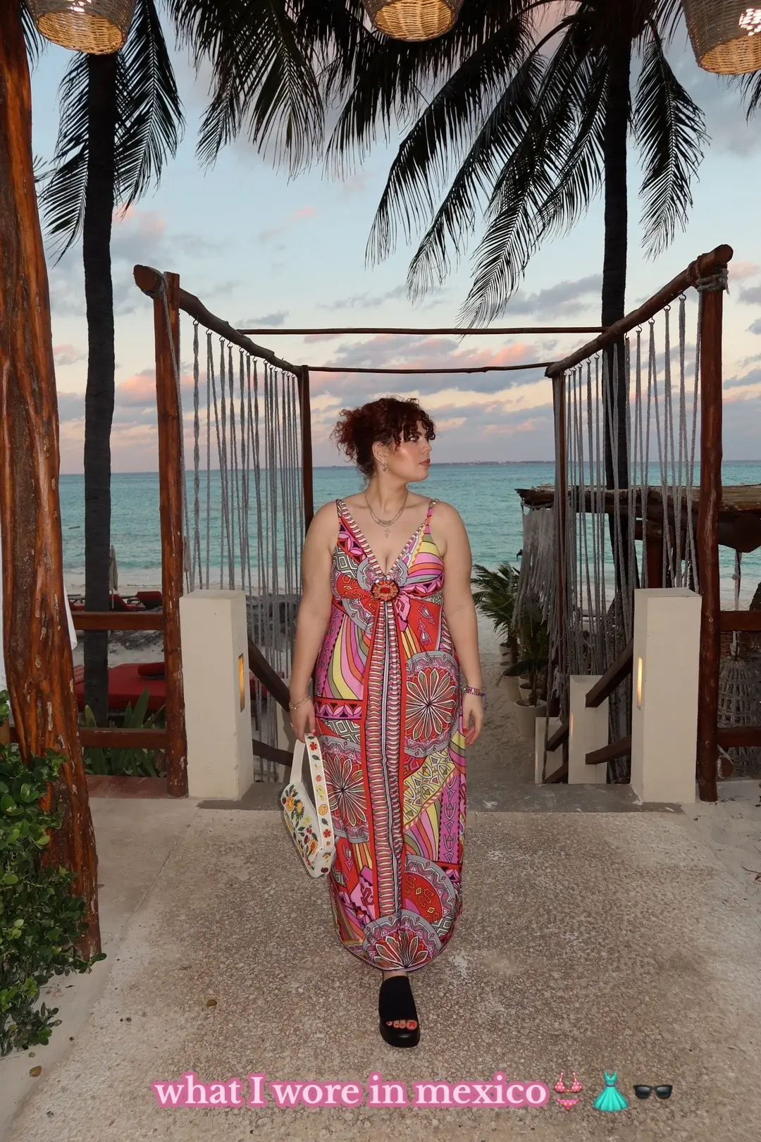 Missing a couple looks but you get the jist! 🌞✨🧳 #whatiwore #vacationoutfits #canong7xmarkiii #digitalcamera #thrifted #aeriereal #swimsuits #cancun #mexico #midsizefashion  