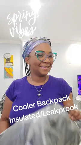 @Sure Winners 💥💥🥳 Insulated, leackprook, backpack beach cooler!! Very spacious and lightweight! Just in time for the beach or a picnic! Various colors 😁😁