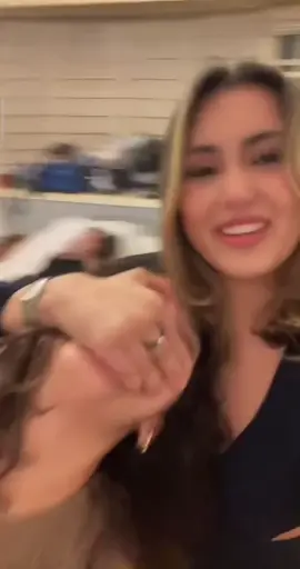 F/f girl handgag 